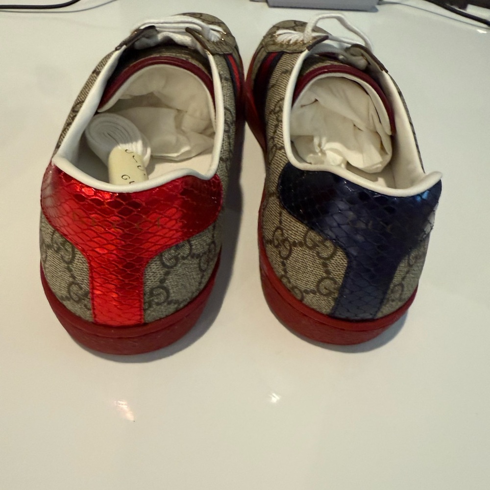 Authentic!! Gucci Ace Supreme GG Men's Beige and Red Patterned Sneakers - Picture 4 of 7